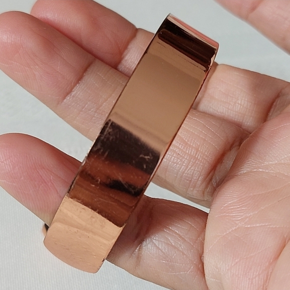 Minimalist Copper Tone Cuff Bracelet Size M - Picture 4 of 9